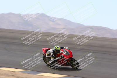 media/Apr-10-2022-SoCal Trackdays (Sun) [[f104b12566]]/Bowl (11am)/